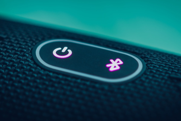 Bluetooth on and off buttons